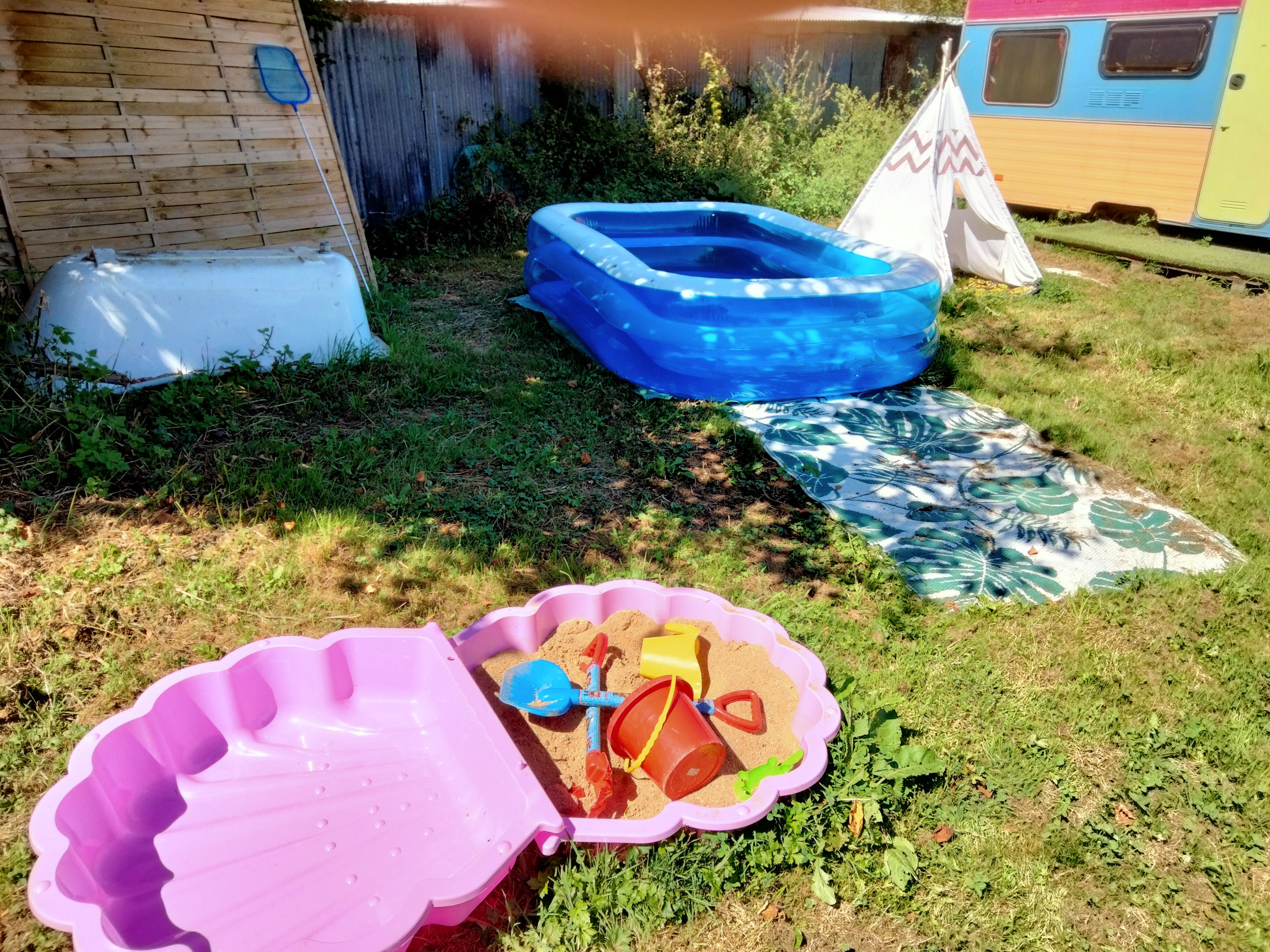 Camping et Parc  Résidentiel de Loisir  RESSOURCE-HERAT, Vigoulant