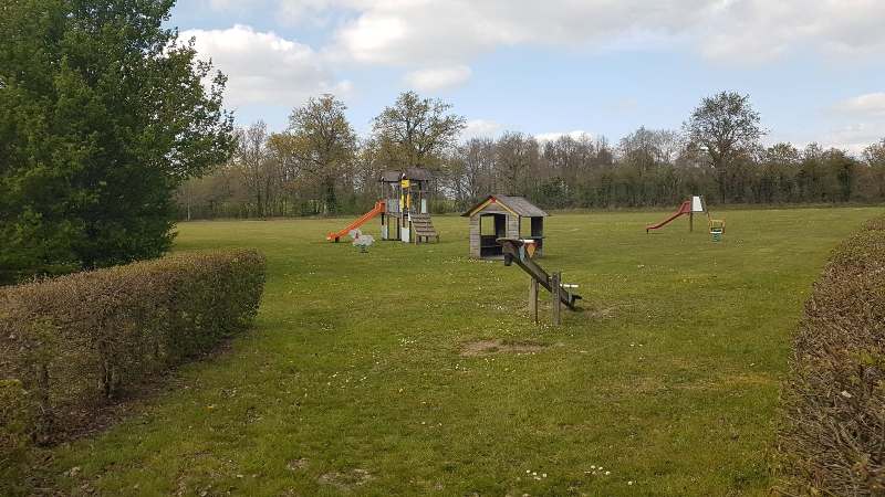 Pêche au plan d'eau communal de la Châtre l'Anglin — photo 2