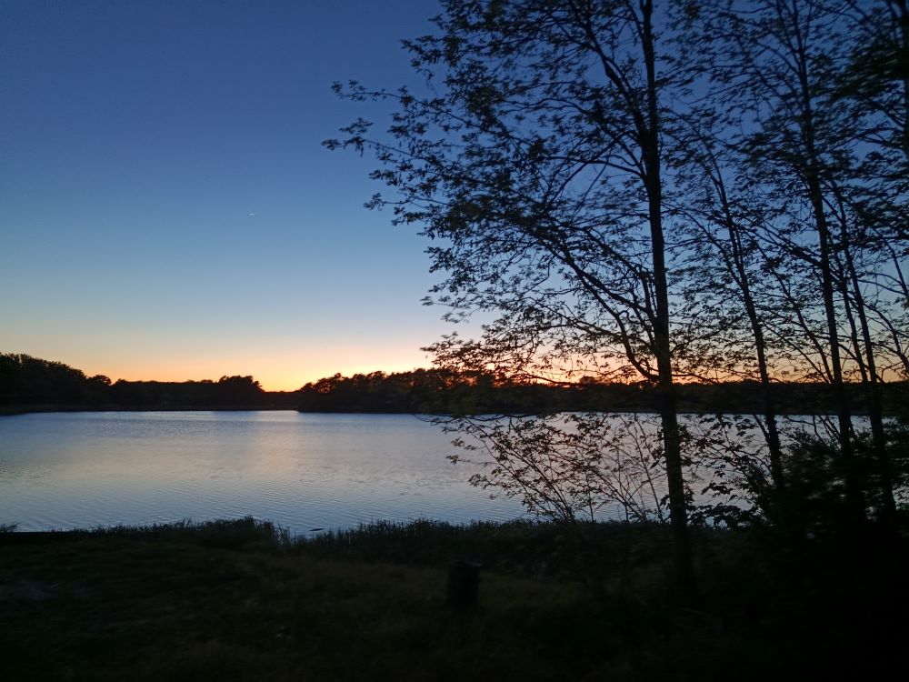 Randonnée semi nocturne et apéritif dinatoire au belvédère des Caillettes, Combreux - photo 3