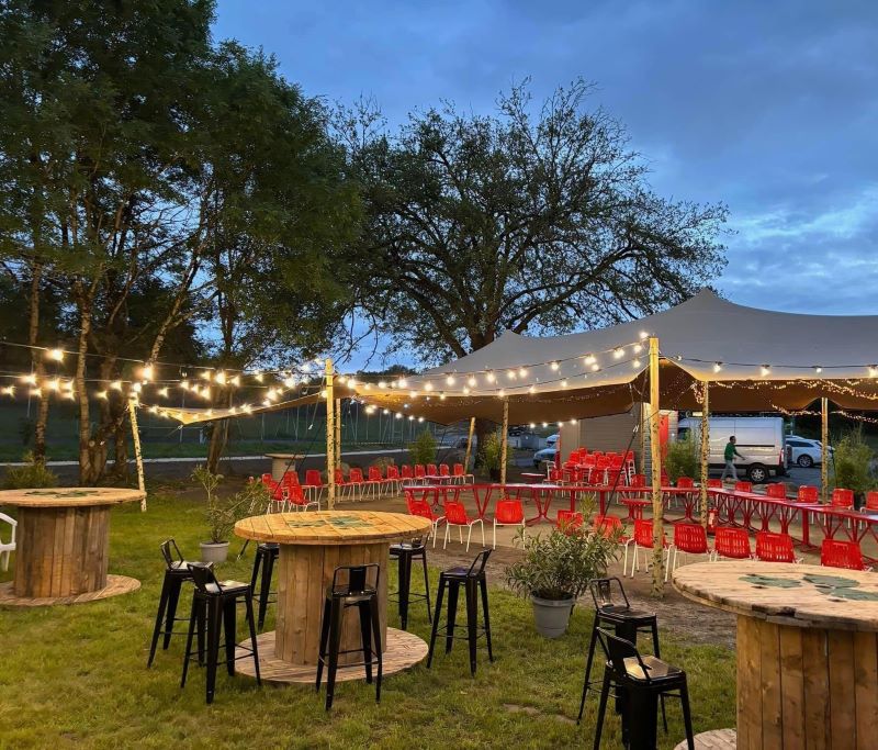 Guinguette et Loupy Park