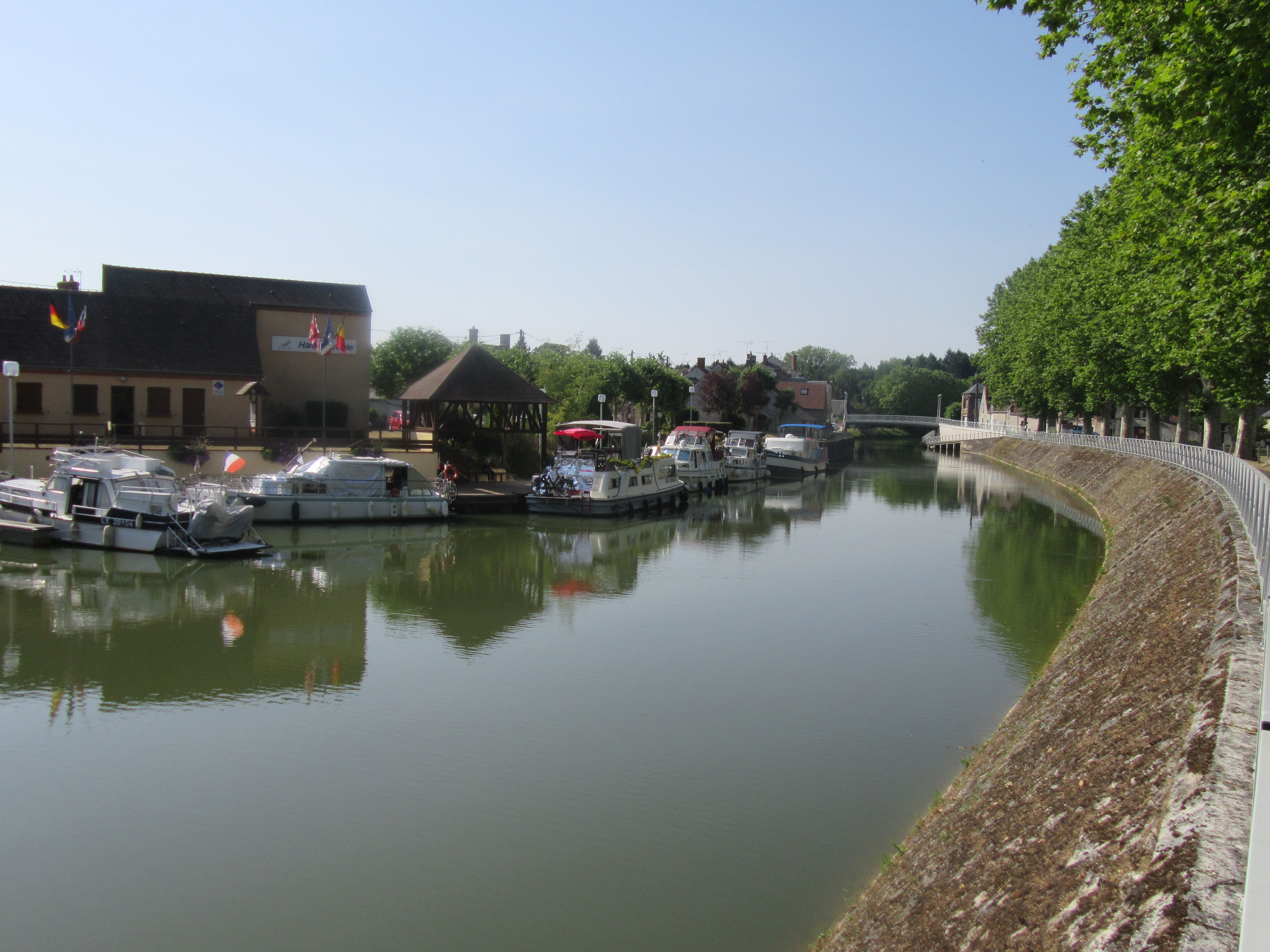 Halte nautique, Sainte-Geneviève-des-Bois - photo 2