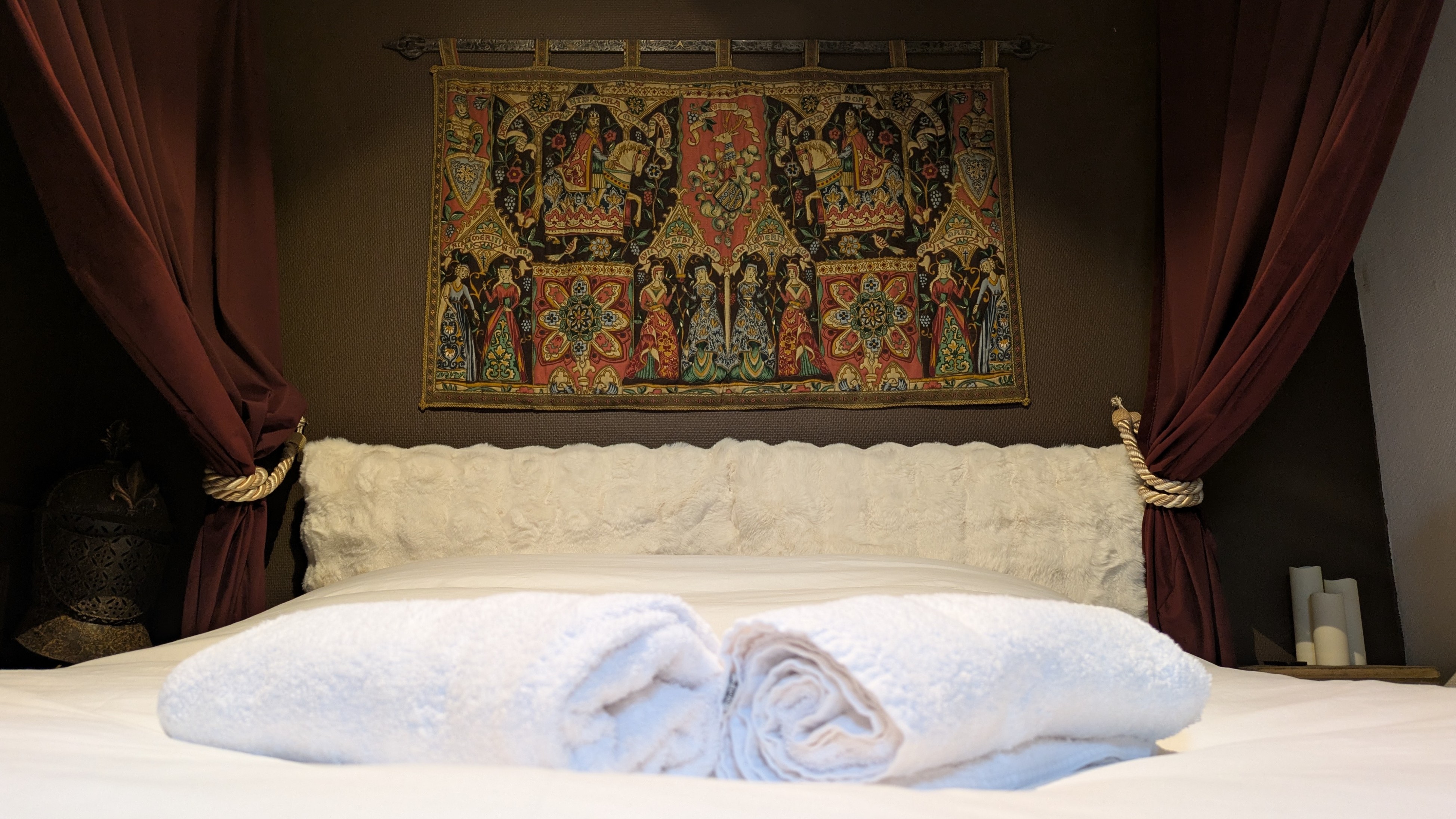 Le secret du 13e Jour, Châteauneuf-en-Thymerais