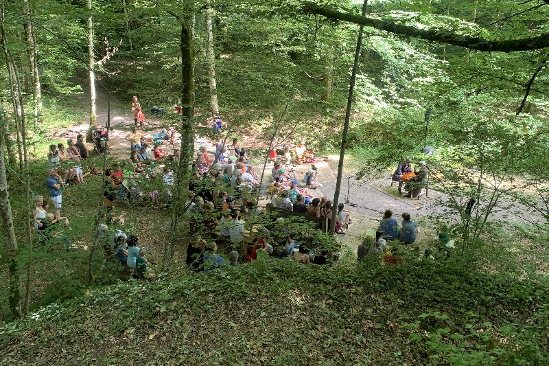 La Forêt vous murmure, Ferrière-sur-Beaulieu
