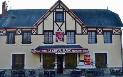 Le Cheval Blanc, Saint-Just - photo 2