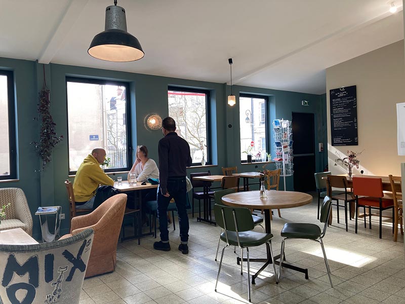 mix-cuisine-et-partage-restaurant-salon-de-the-orleans-seconde-salle