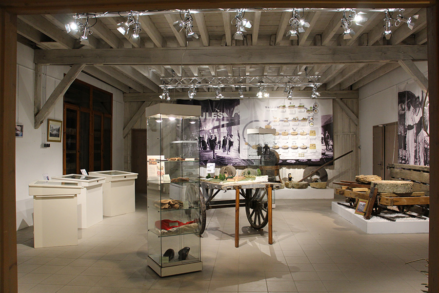 Musée des meules et des pavés d'Epernon, Épernon - photo 5