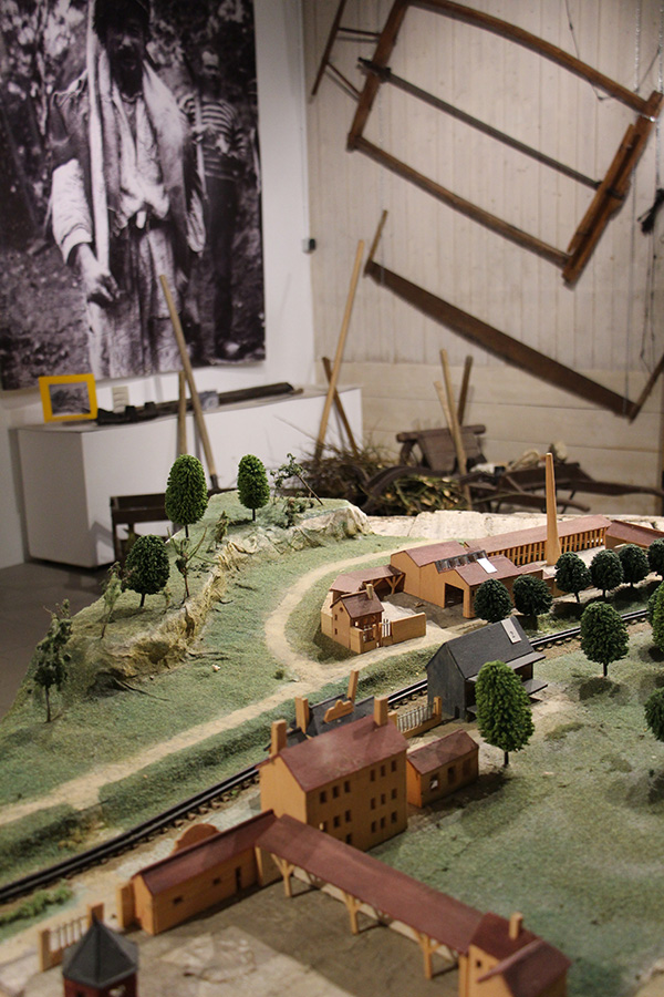 Musée des meules et des pavés d'Epernon, Épernon - photo 4