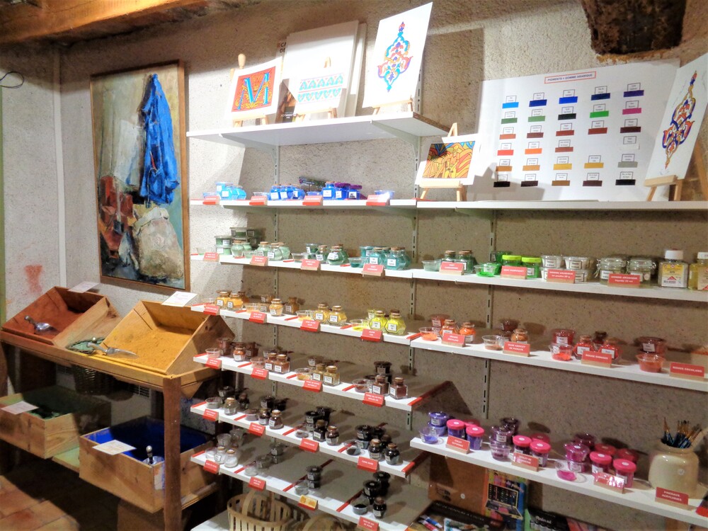 Musée de l'ocre et Espace Claude Debéda, Saint-Georges-sur-la-Prée