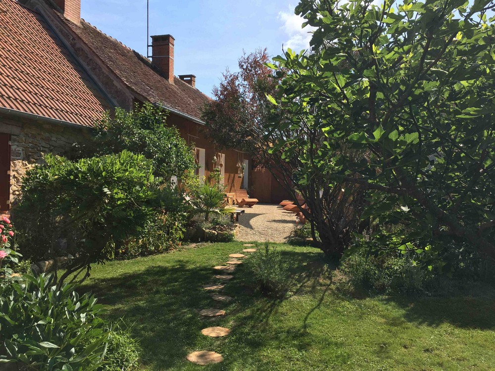 Massages du Monde, spa et hébergement, Saint-Georges-sur-la-Prée - photo 23