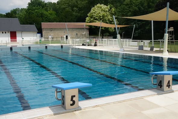 Piscine extérieure de Pithiviers-le-Vieil — photo 2