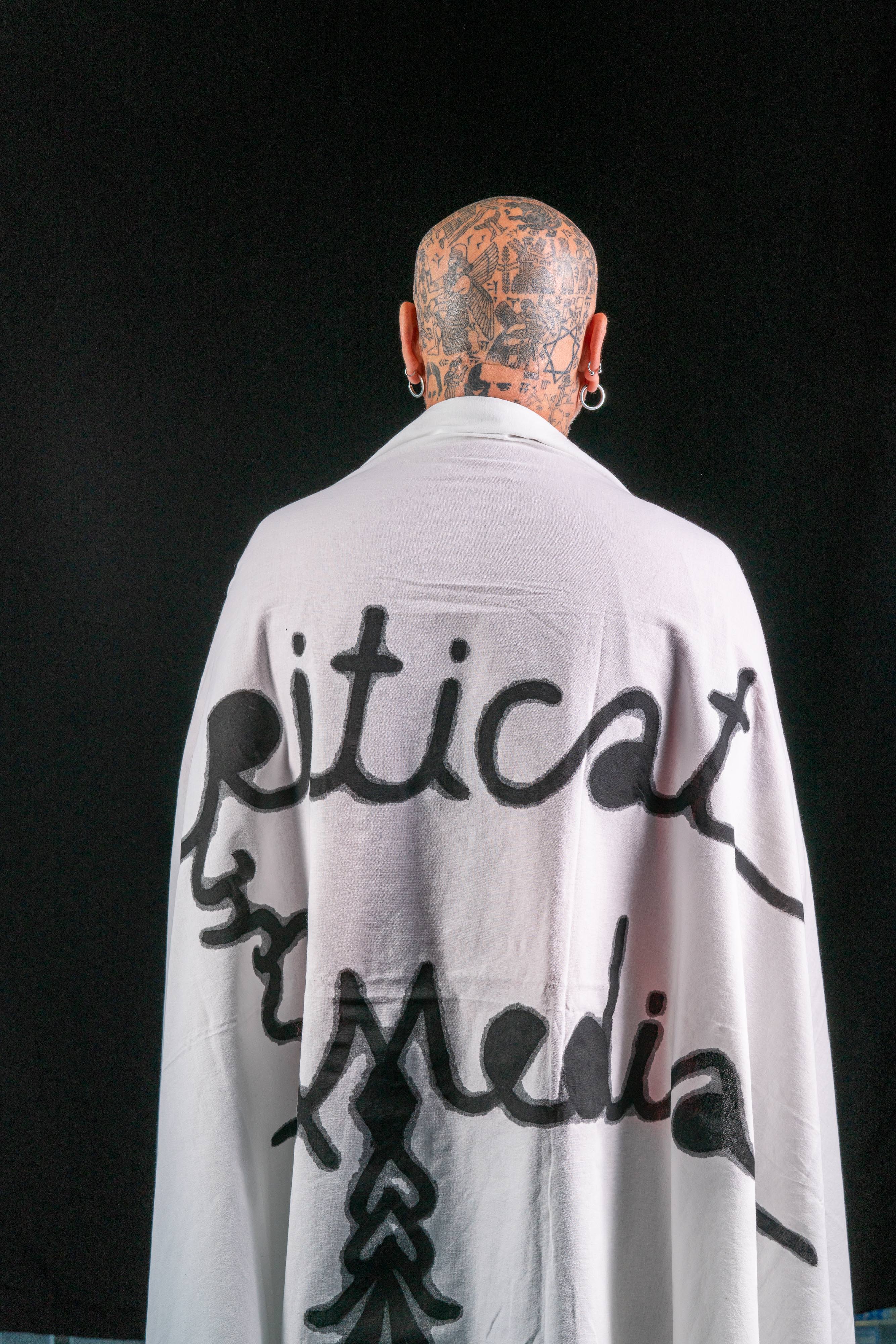 Babi Badalov - Make Riot not War