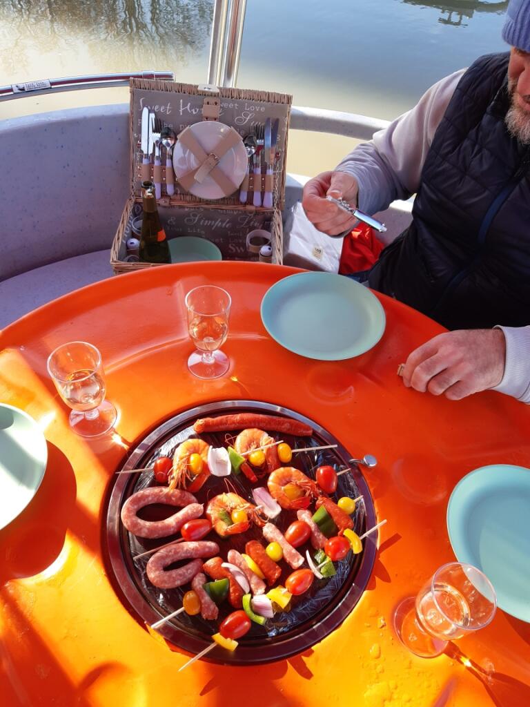 Bateaux-Barbecue "Le pouce Do", Briare - photo 7