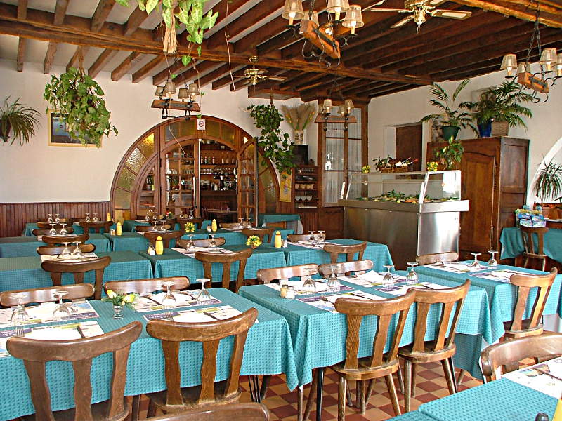 Restaurant-Hotel de la Place©