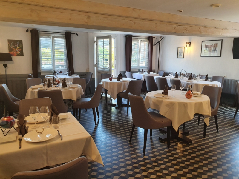 Auberge du Cerf, Ménestreau-en-Villette