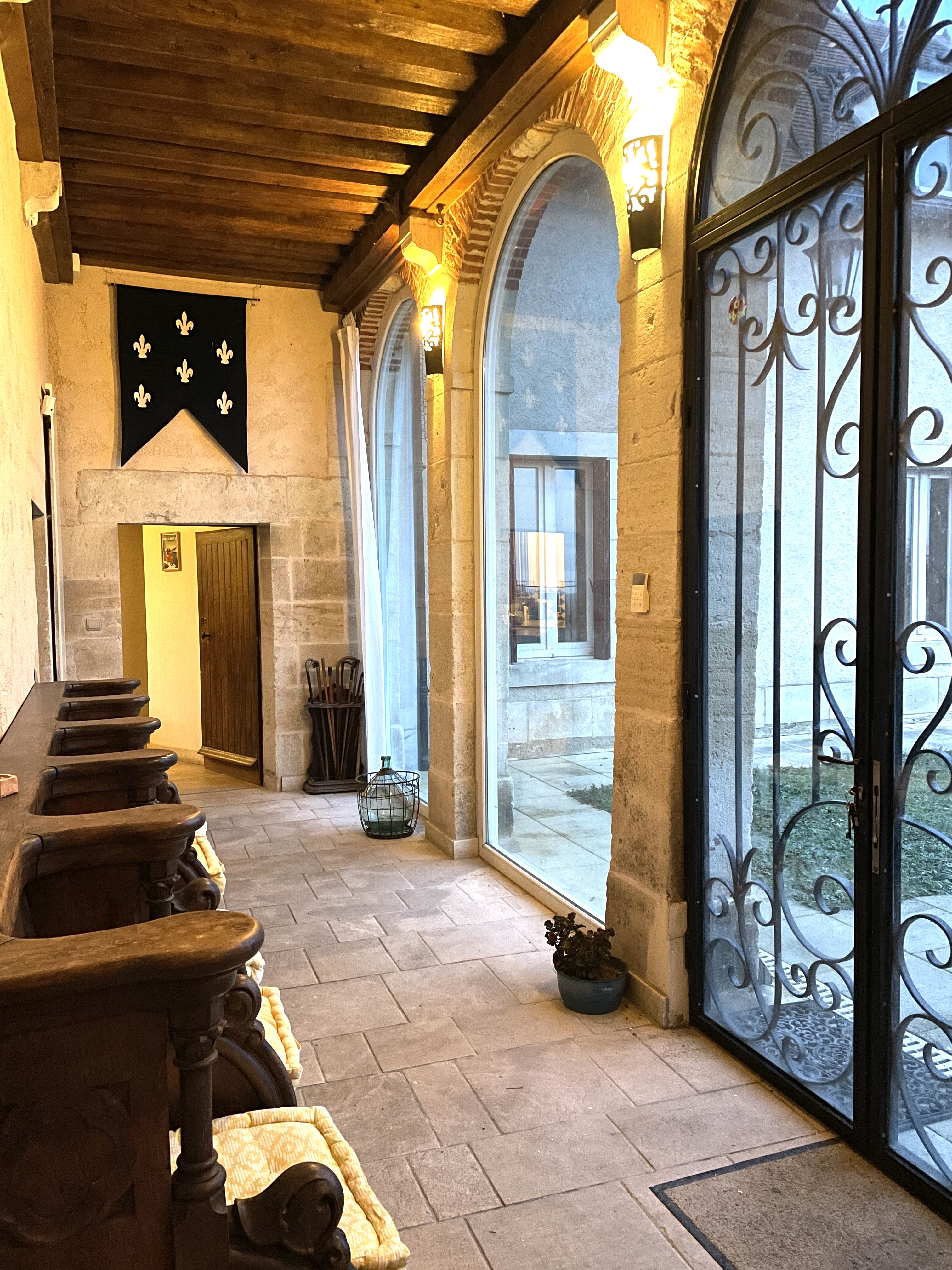 Manoir de Rousson, Saint-Loup-des-Chaumes - photo 5