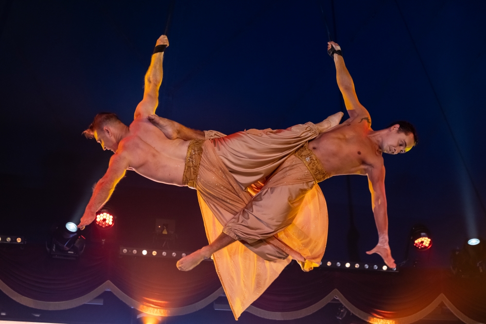 Cabaret-Cirque National Palace, Vierzon - photo 2