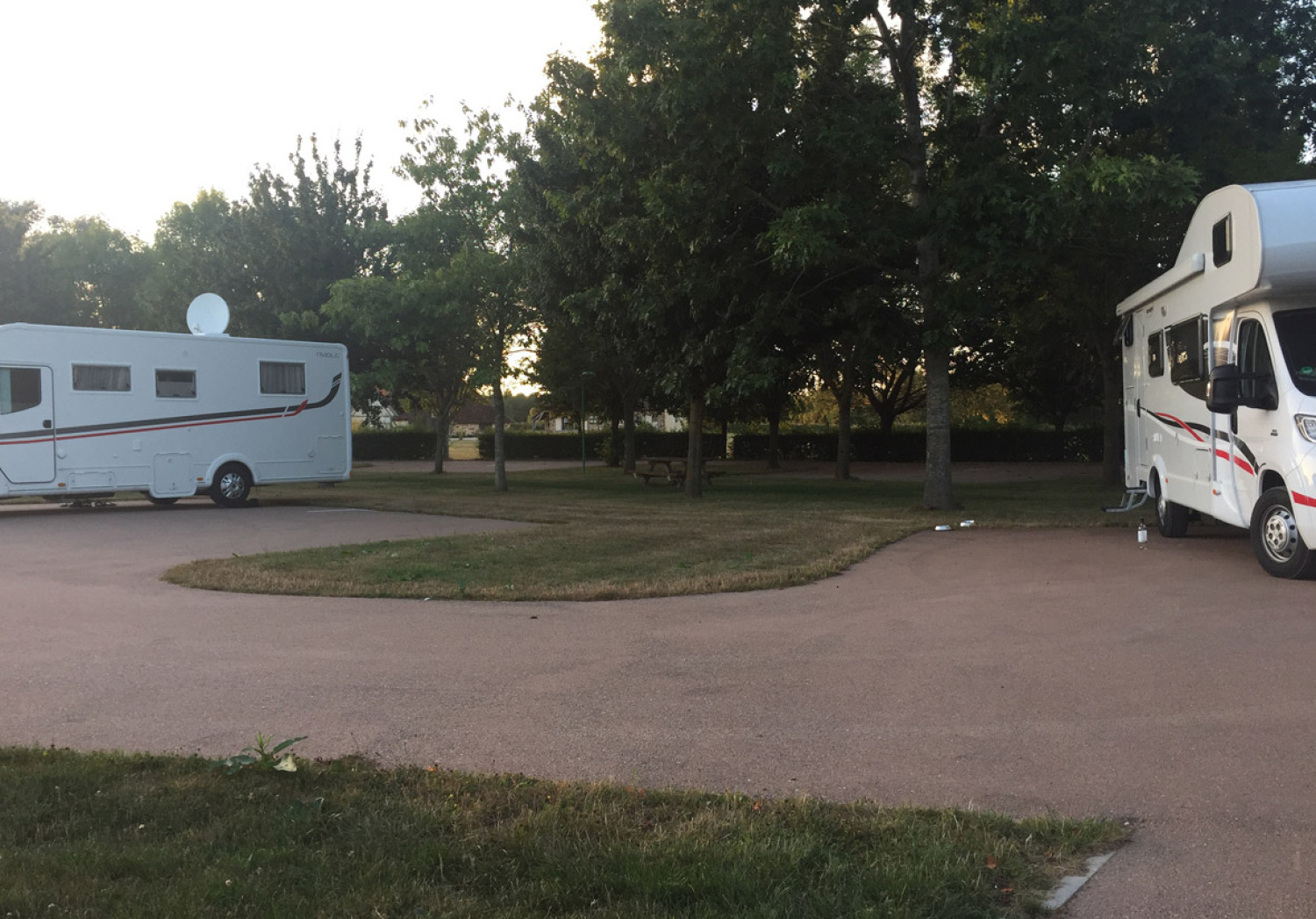 Aire de stationnement et de service La Sauldre