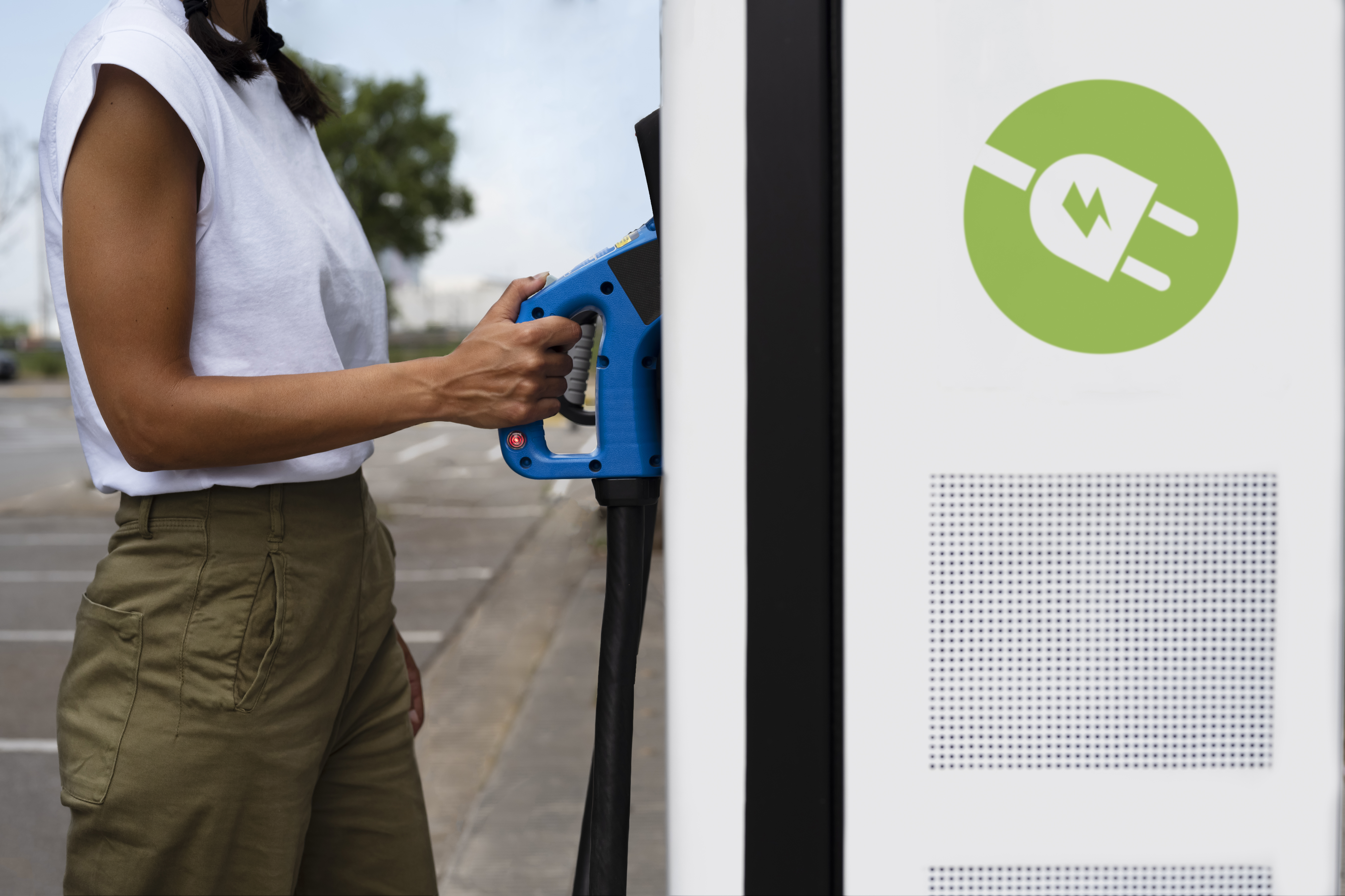 Borne de recharge pour voitures électriques