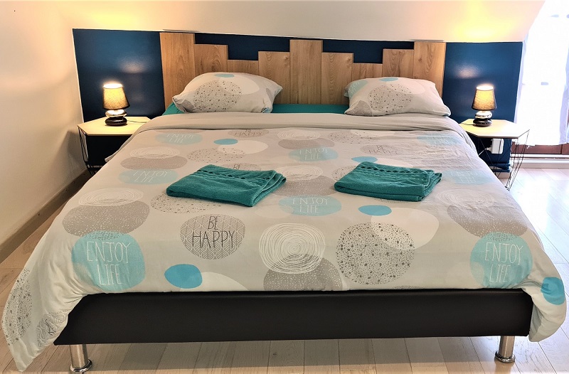 La Belle Aventure, Mosnes