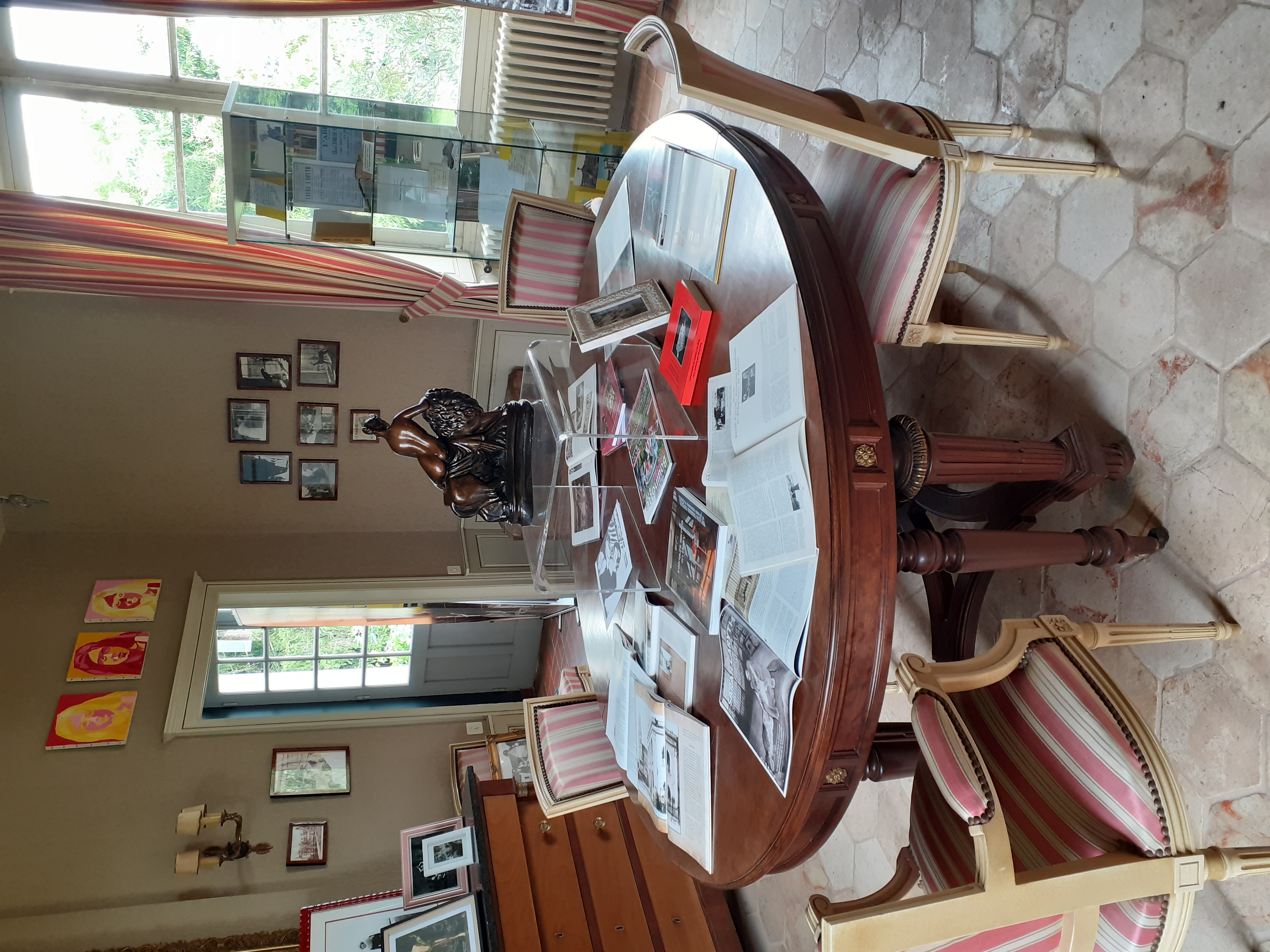 Le Manoir des Fauves, Saint-Lactencin