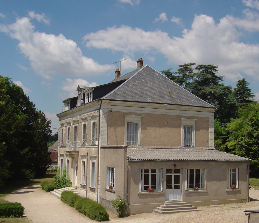 Temps jeunes - centre de thésée, Thésée