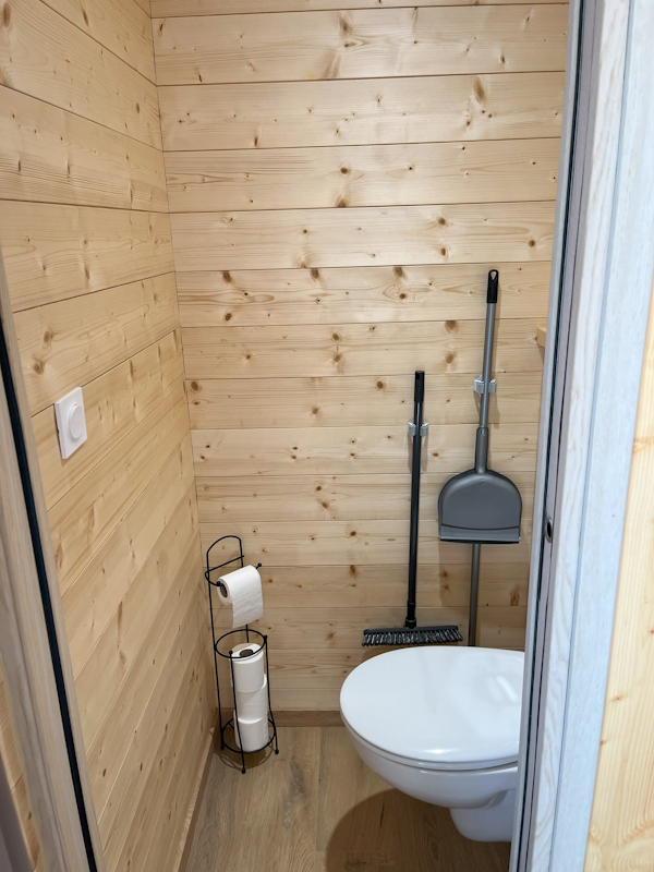 Lodge Libellule Rouge, Saint-Germain-du-Puy - photo 2